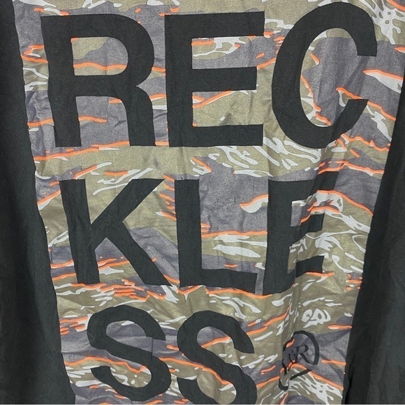 Young & Reckless Mens Long Sleeve Graphic Tee Medium Black - Picture 10 of 11